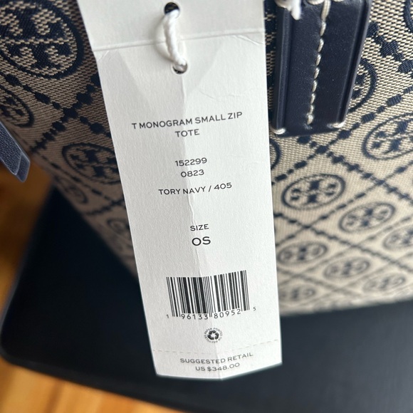 TORY BURCH T MONOGRAM ZIP TOTE - Picture 8 of 16